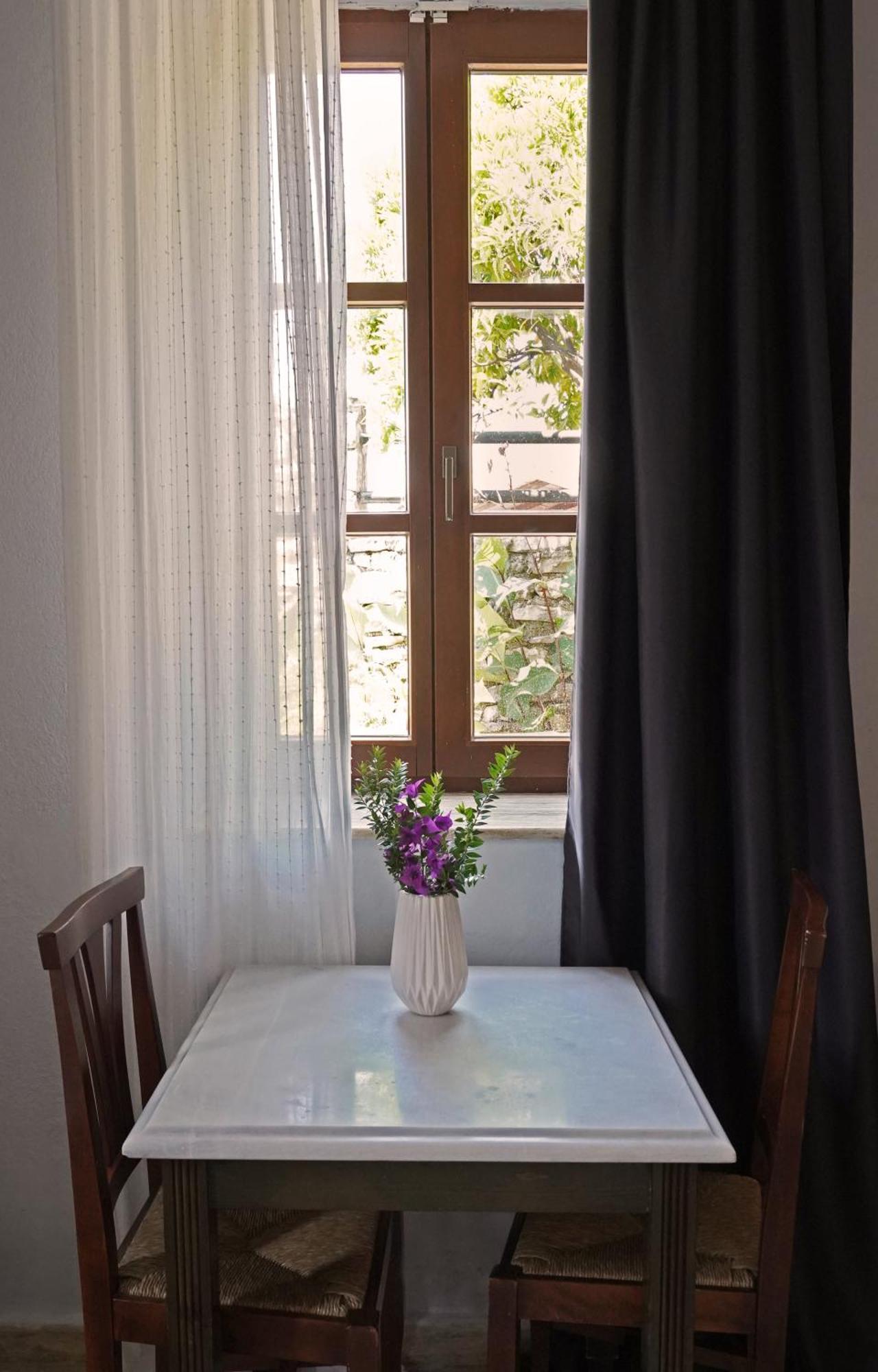 カラマタ Polas Residenciesアパートホテル 部屋 写真