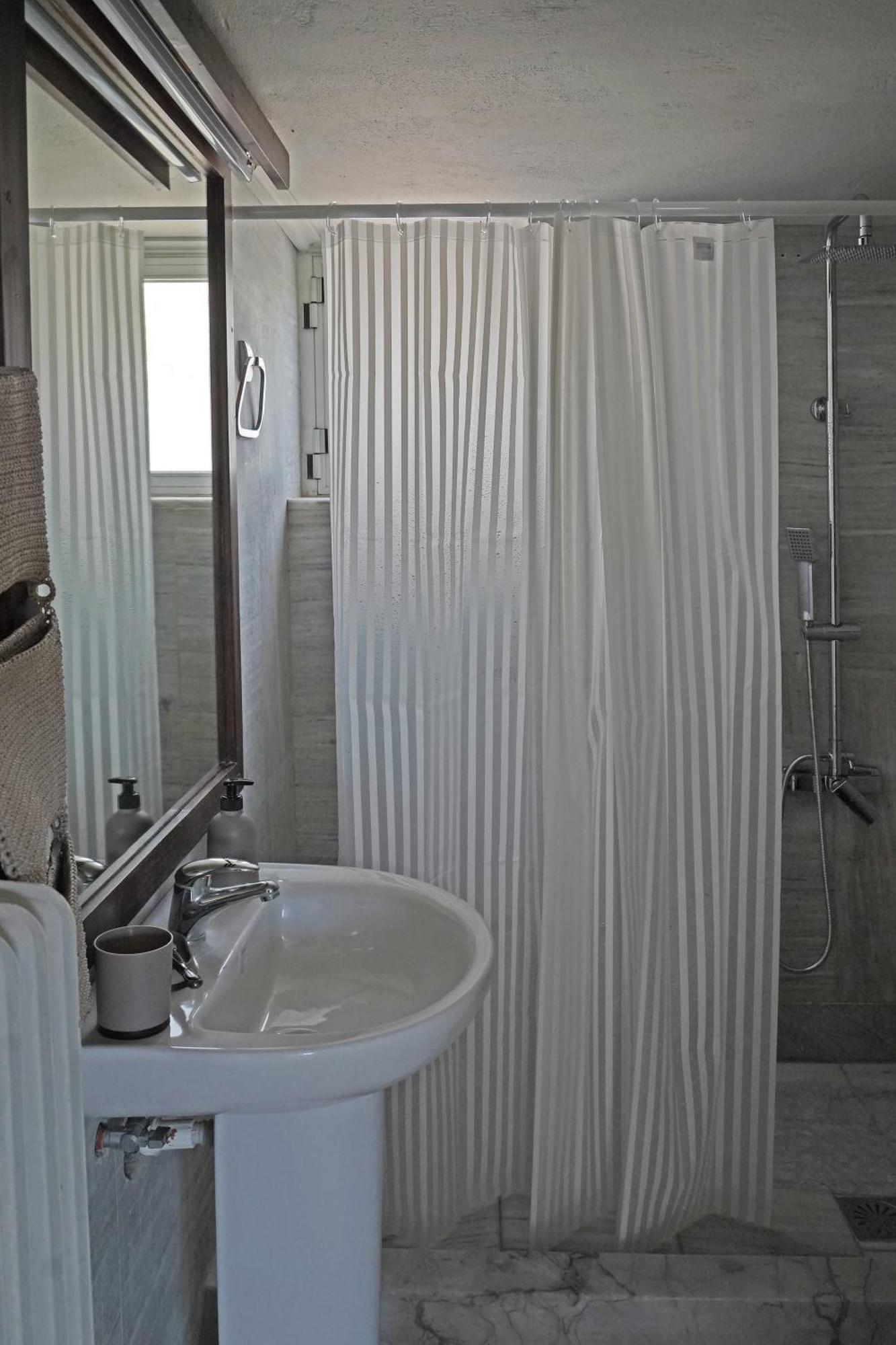 カラマタ Polas Residenciesアパートホテル 部屋 写真